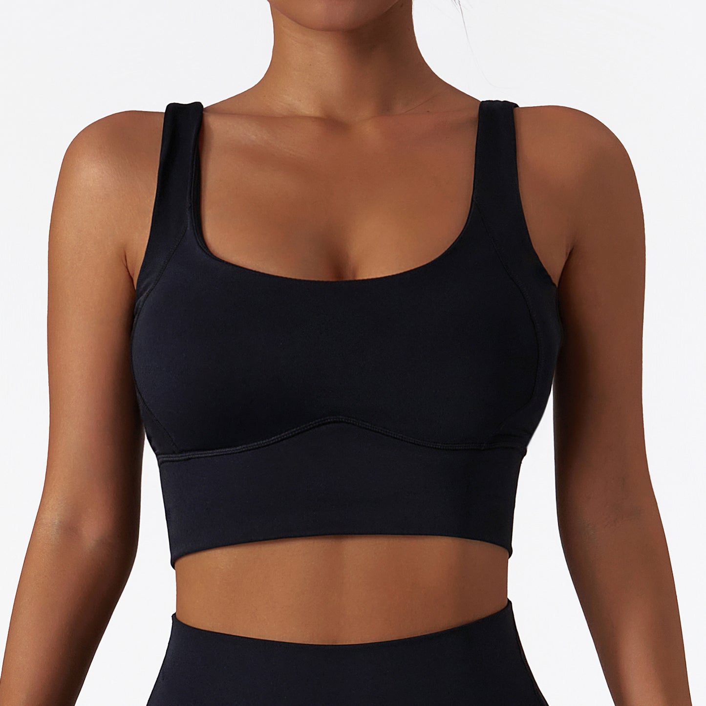 Women Elastic Square Neck Sports Bras Super Soft V Cut Hem Gym Yoga Tank Tops. This super comfortable bra is made from nylon and spandex breathable materials that are durable, quick-dry and have great stretchable abilities giving you a comfortable and flexible feel. Its suitable for jogging, yoga, gym and is comfortable for leisure wear.